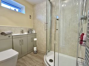 Downstairs Shower Room- click for photo gallery